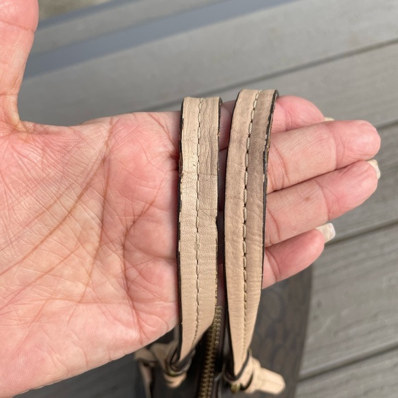 Coach Peyton Signature Satchel - Picture 7 of 7